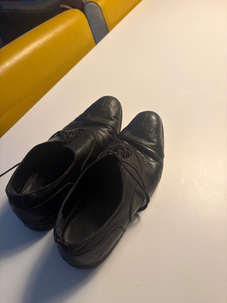 Handgemaakte Italiaanse Nette Schoenen - Maat 41, Onbekend, Zwart, Ophalen of Verzenden, Gedragen