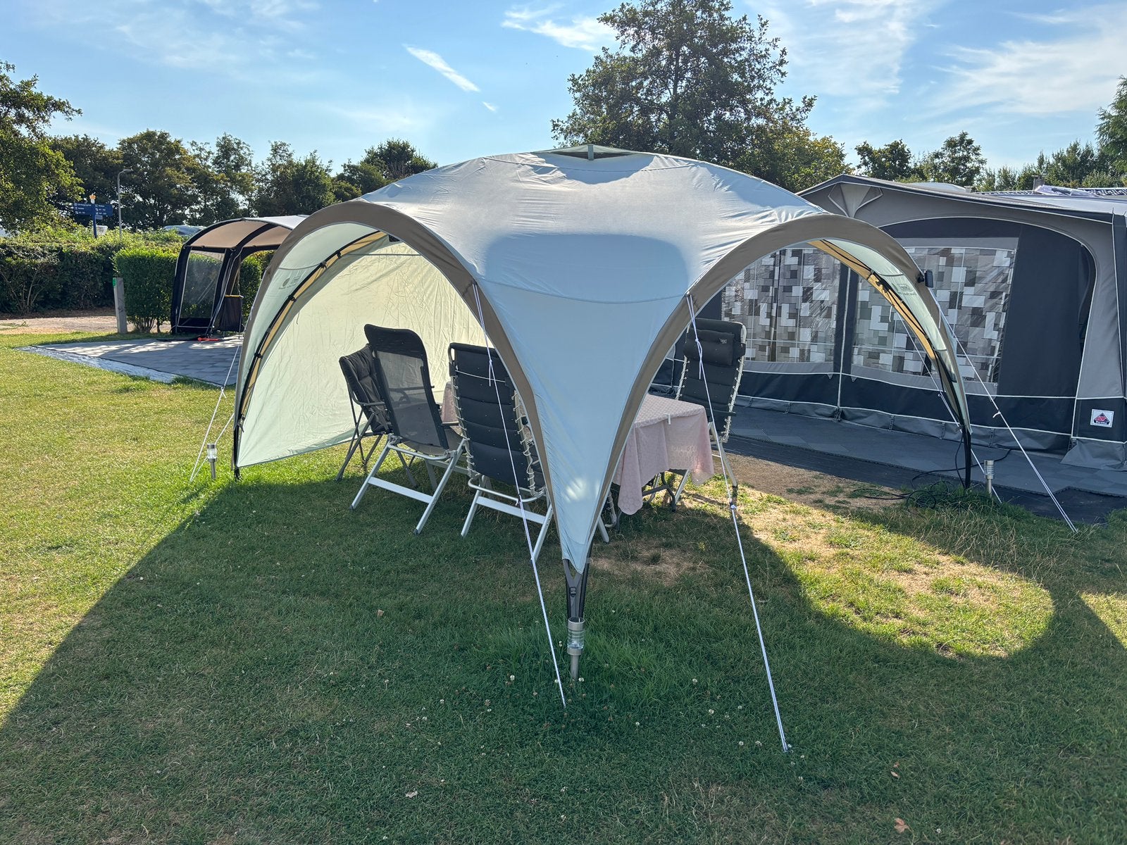 Coleman event shelter L met zijwand, Ophalen, Zo goed als nieuw