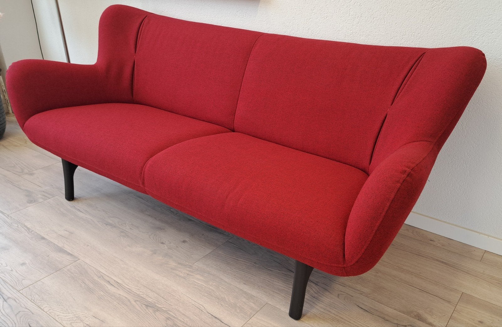 Schitterende Leolux Julitta bank, Zie Google, Leolux, Design, Driepersoons