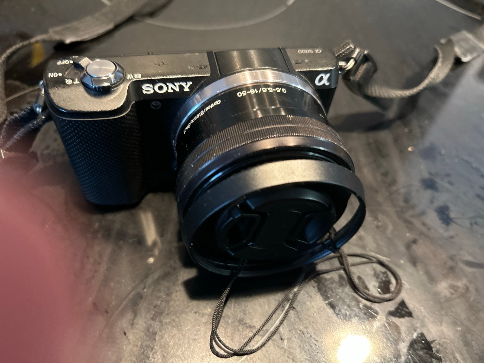 Sony Alpha A5000 Systeemcamera met 16-50mm lens, Audio, Tv en Foto, Accu, Beeldstabilisatie, Ophalen of Verzenden, Zo goed als nieuw