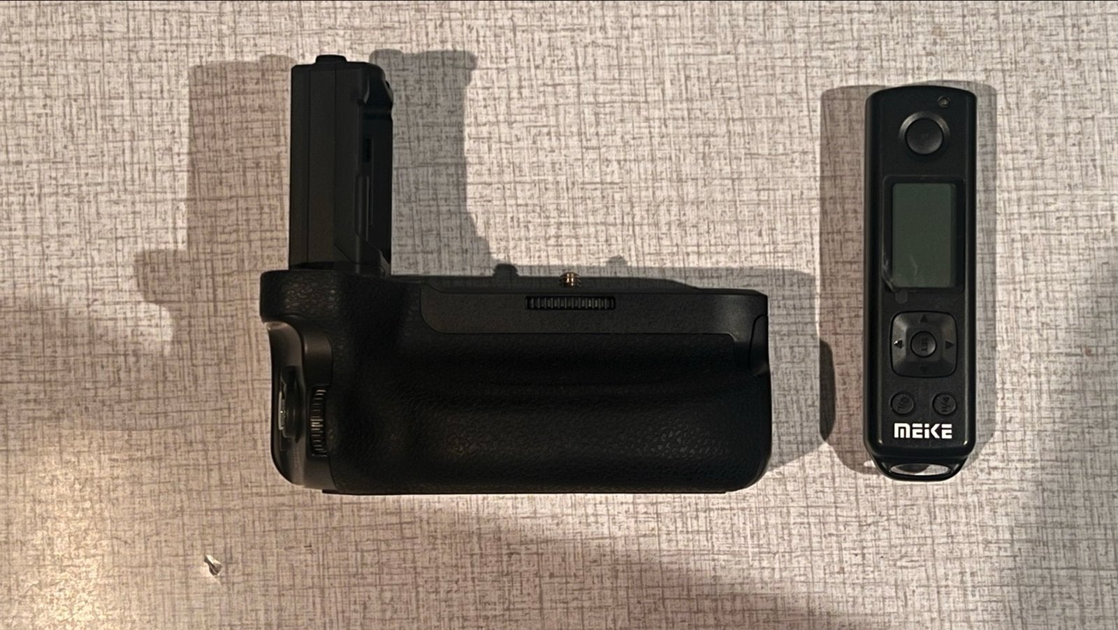 Meike grip voor Sony a7/a7R met afstandsbediening, Meike, Overige typen, Ophalen of Verzenden, Gebruikt