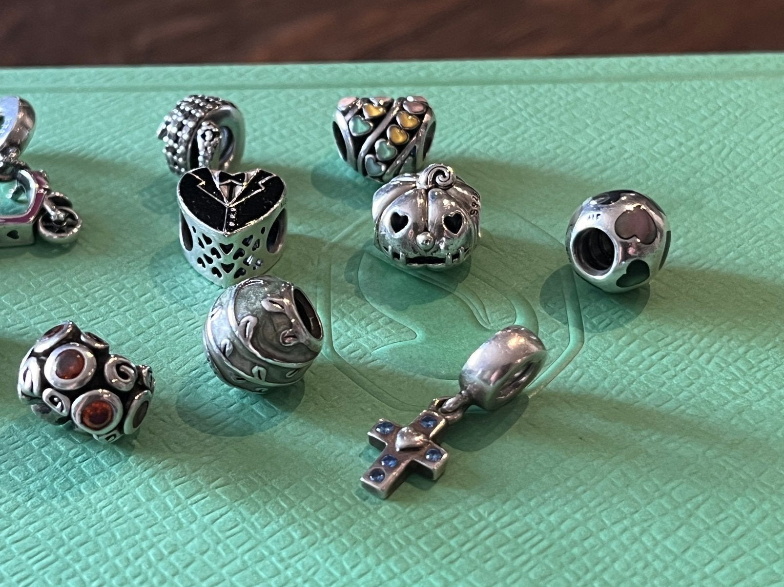 Pandora leuke verassende bedels., Sieraden, Tassen en Uiterlijk, Bedels, Pandora, Ophalen of Verzenden, Zo goed als nieuw, 4 bedels of meer