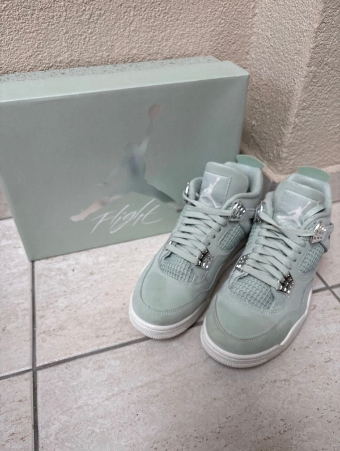 Jordan 4 Retro 'Seafoam' - Nieuw in doos, Ophalen of Verzenden, Nieuw, Overige kleuren, Sneakers of Gympen