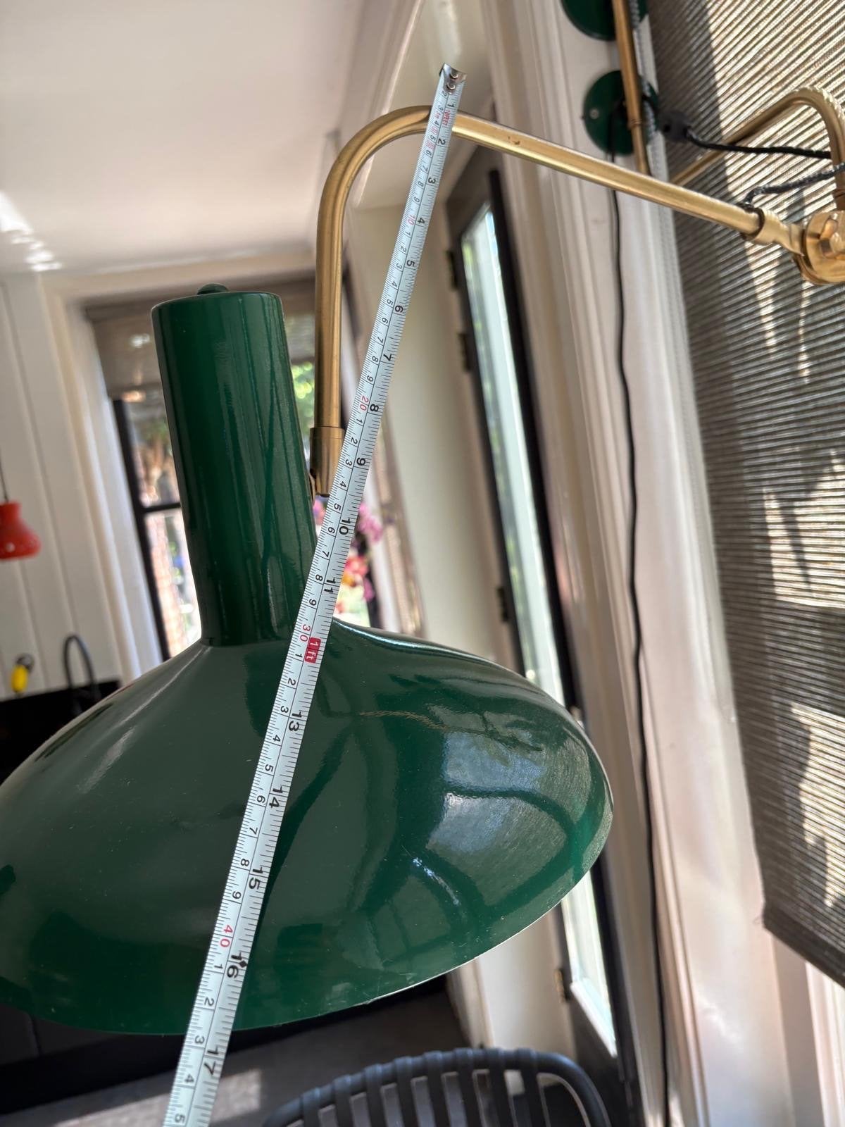 Stalen wandlamp - Groen met messing accenten, Ophalen, Gebruikt, Metaal, Gerichte verlichting
