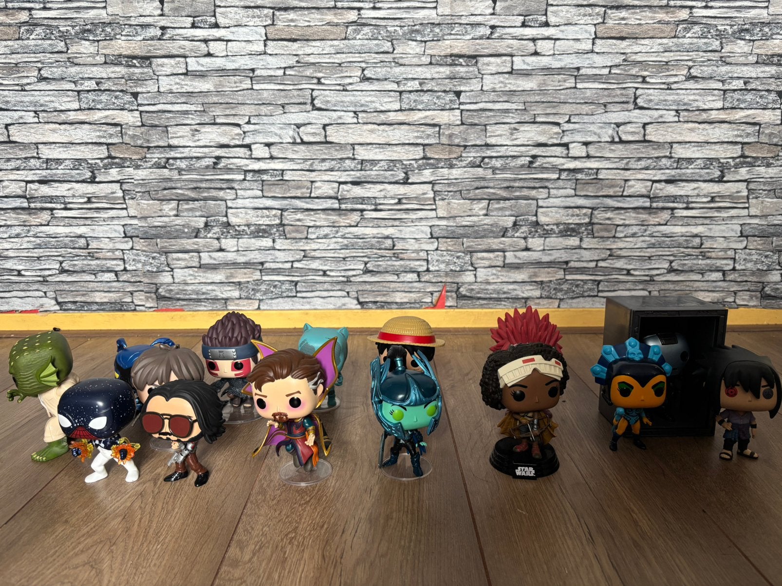 Funko pops / 15 stuks, Verzamelen, Ophalen, Zo goed als nieuw