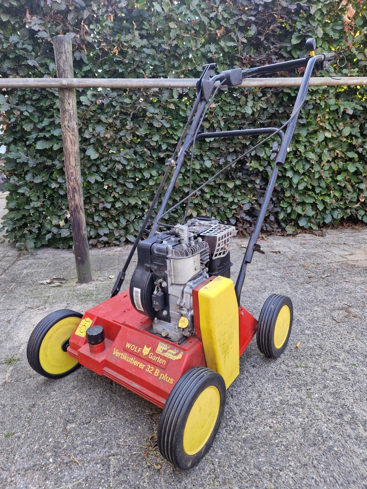 Wolf Garten verticuteermachine met Kawasaki motor, Ophalen, Gebruikt, Benzine