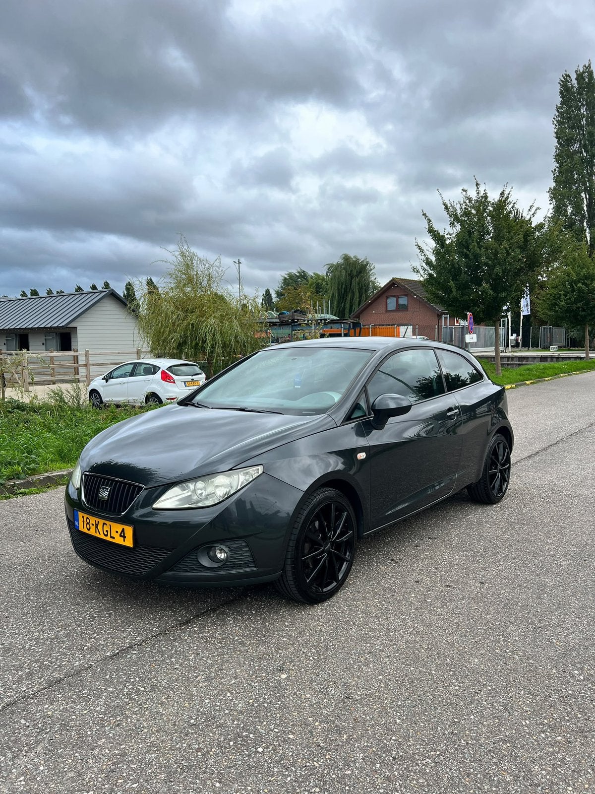 Seat Ibiza 1.4 63KW 3-DRS 2008 2009 Grijs, Auto's, Voorwielaandrijving, 40 €/maand, 4 cilinders, Ibiza