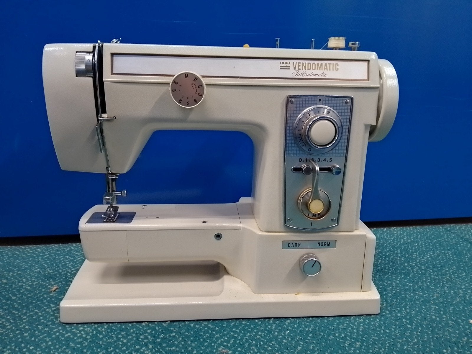 Naaimachine Vendomaric B7248, Ophalen of Verzenden