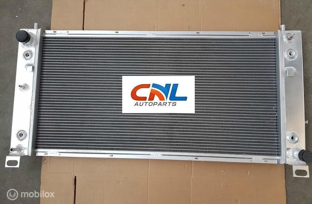 Radiateur Chevy Silverado 1500 2500 Suburban Tahoe, Nieuw, Ophalen of Verzenden