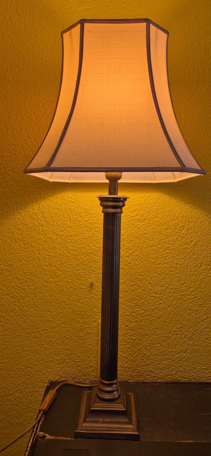 Antieke Empire Tafellamp - Messing met Patina, 75 cm Hoog, Ophalen of Verzenden