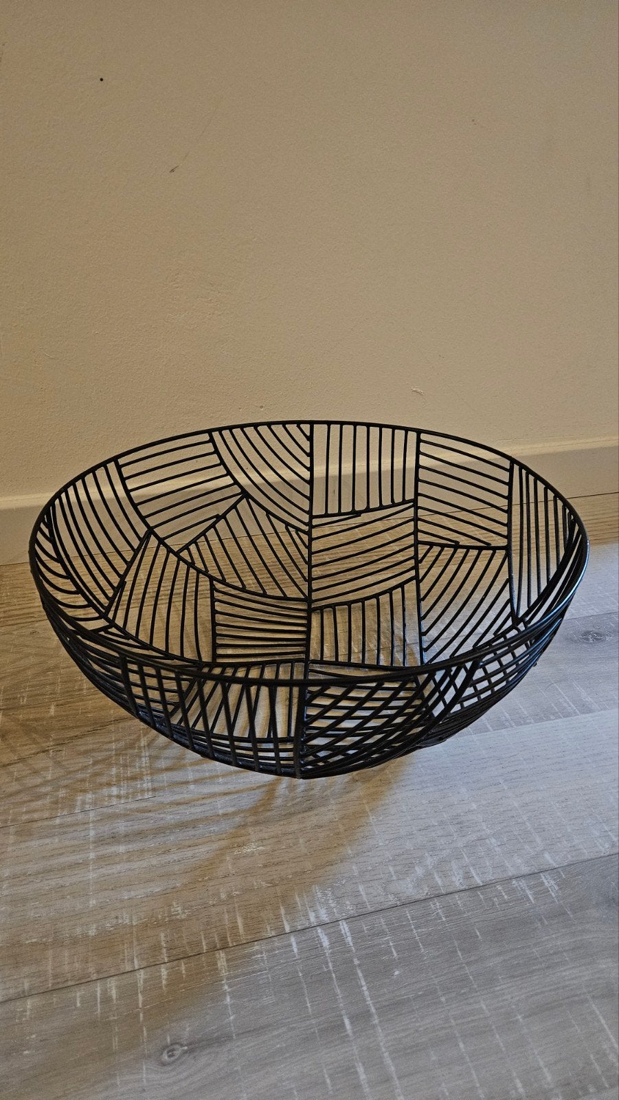 Zwarte fruitschaal/decoratie - Diameter 33 cm, Ophalen, Overige materialen, Schaal, Rond