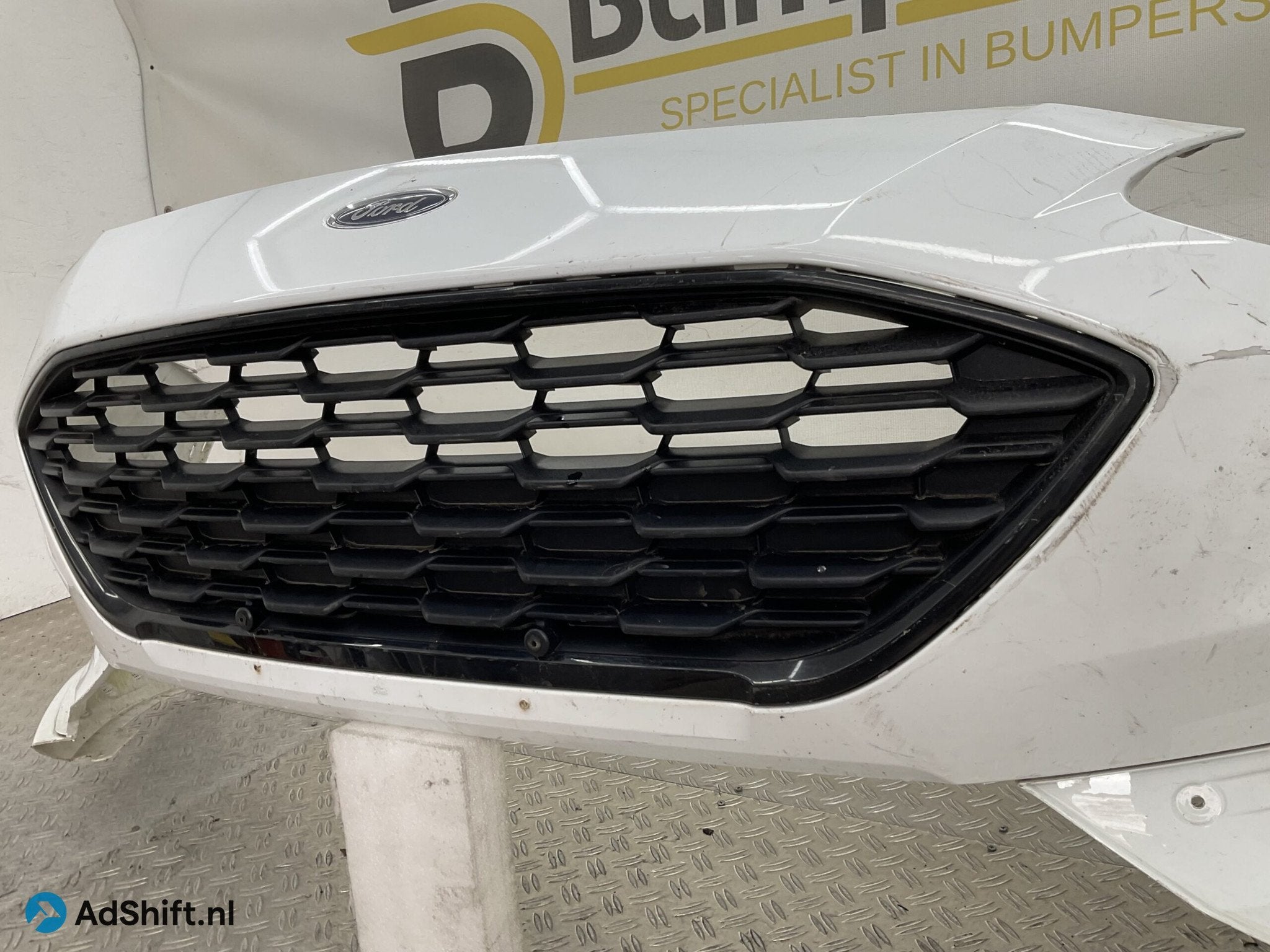 Bumper Grill Ford Focus MK4 Stline ST-Line JX7B-17757-S Voor, Auto-onderdelen, Bumper