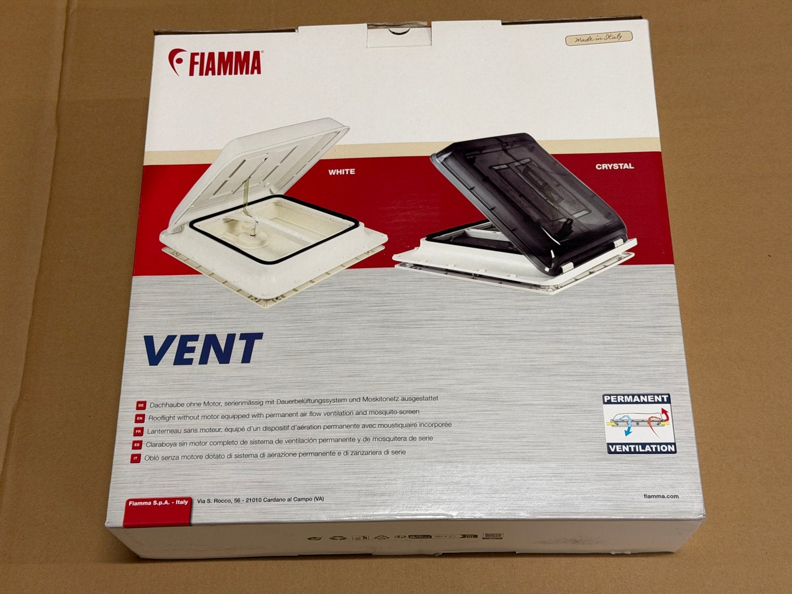 Nieuw Fiamma Vent 40x40 dakluik in de kleur Crystal, Ophalen of Verzenden, Nieuw