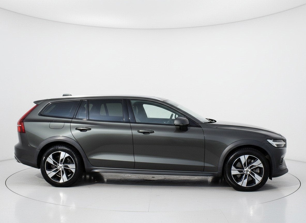 Volvo V60 Cross Country 2.0 D4 AWD Intro Edition|Nav|Cam|ACC, Auto's, Automaat, Euro 6, Diesel, Vierwielaandrijving