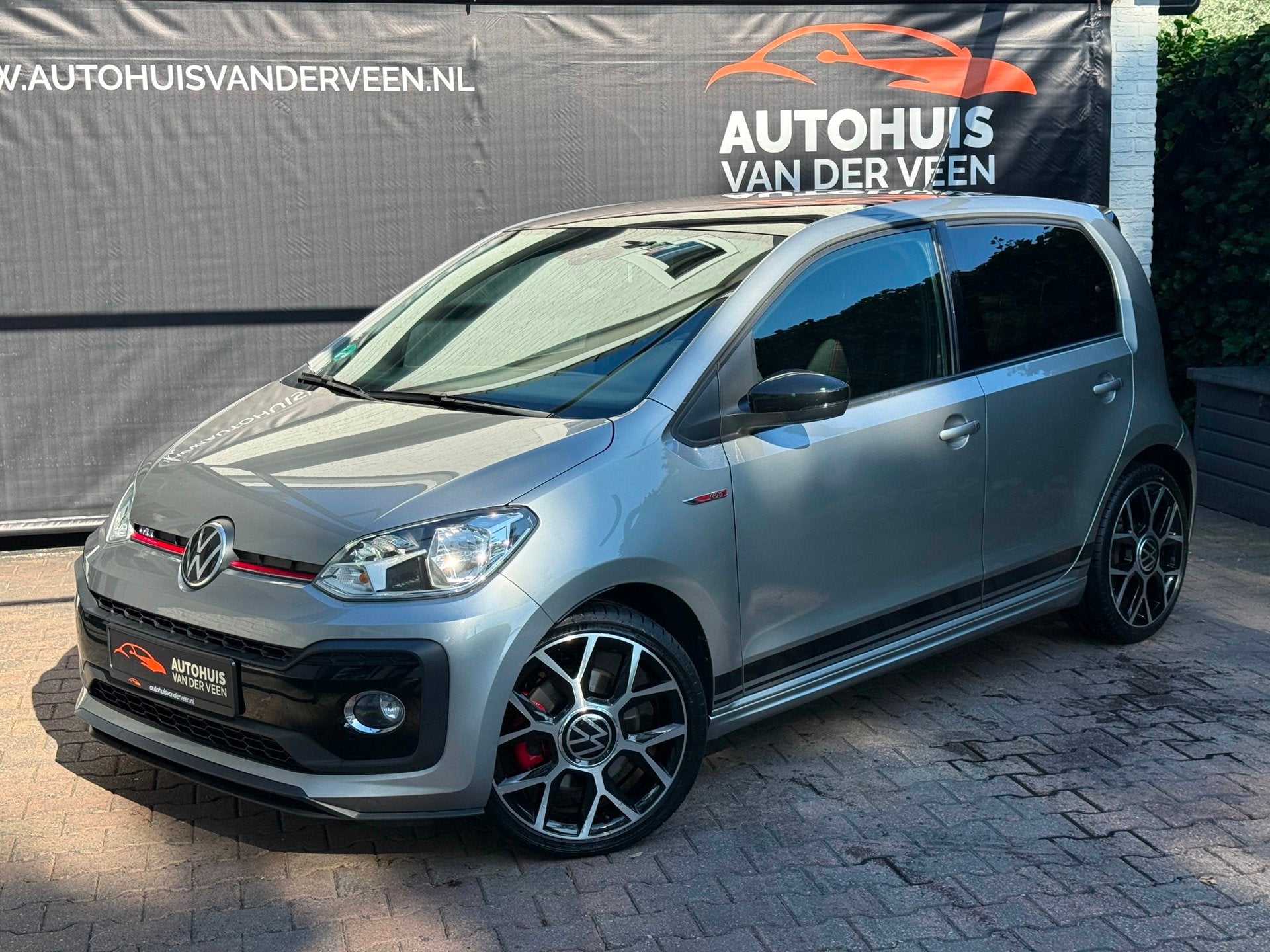 Volkswagen Up! 1.0 TSI GTI, 1e Eigenaar/Clima/Camera/DAB/Etc, Voorwielaandrijving, Gebruikt, Up!, 4 stoelen