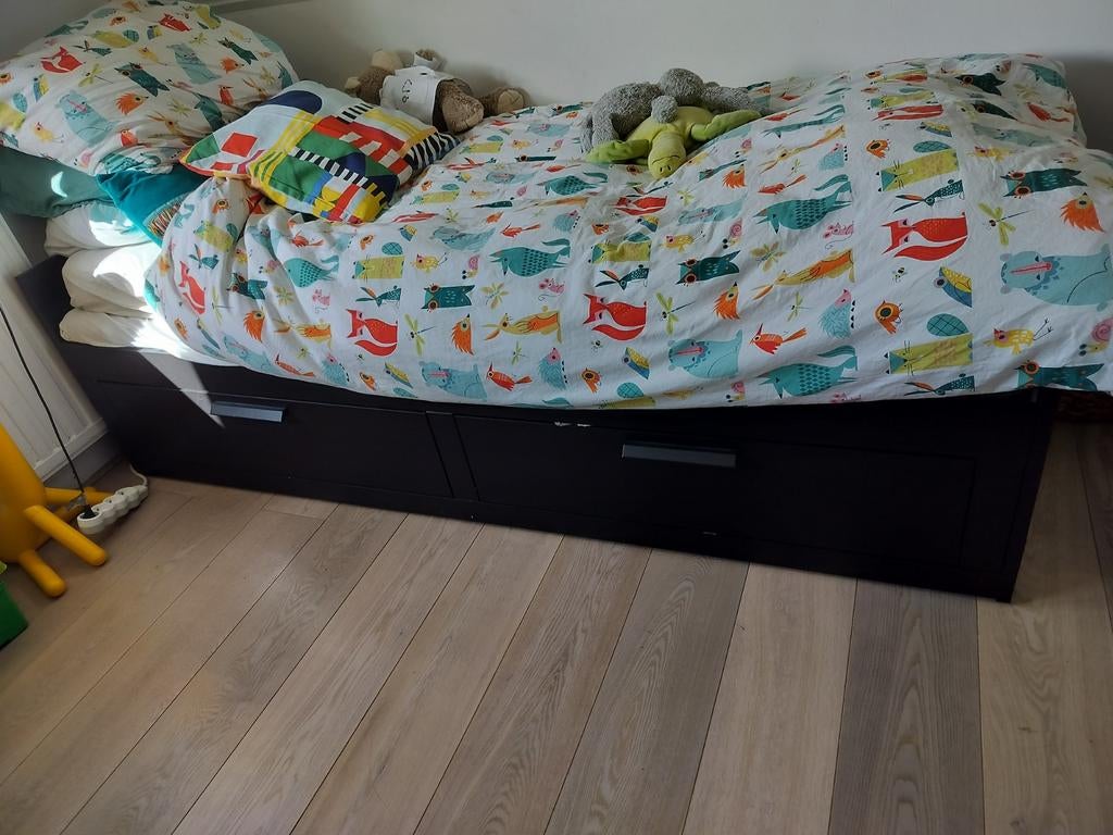Hemnes uitschuifbed, Kallax kast & Mickey bureau, Verstelbaar, Eenpersoons, Zwart, Ophalen of Verzenden