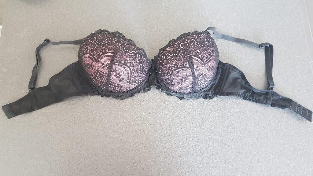 BH Zwart met Roze Hunkemoller 80B, Hunkemöller, Verzenden, Zwart, BH