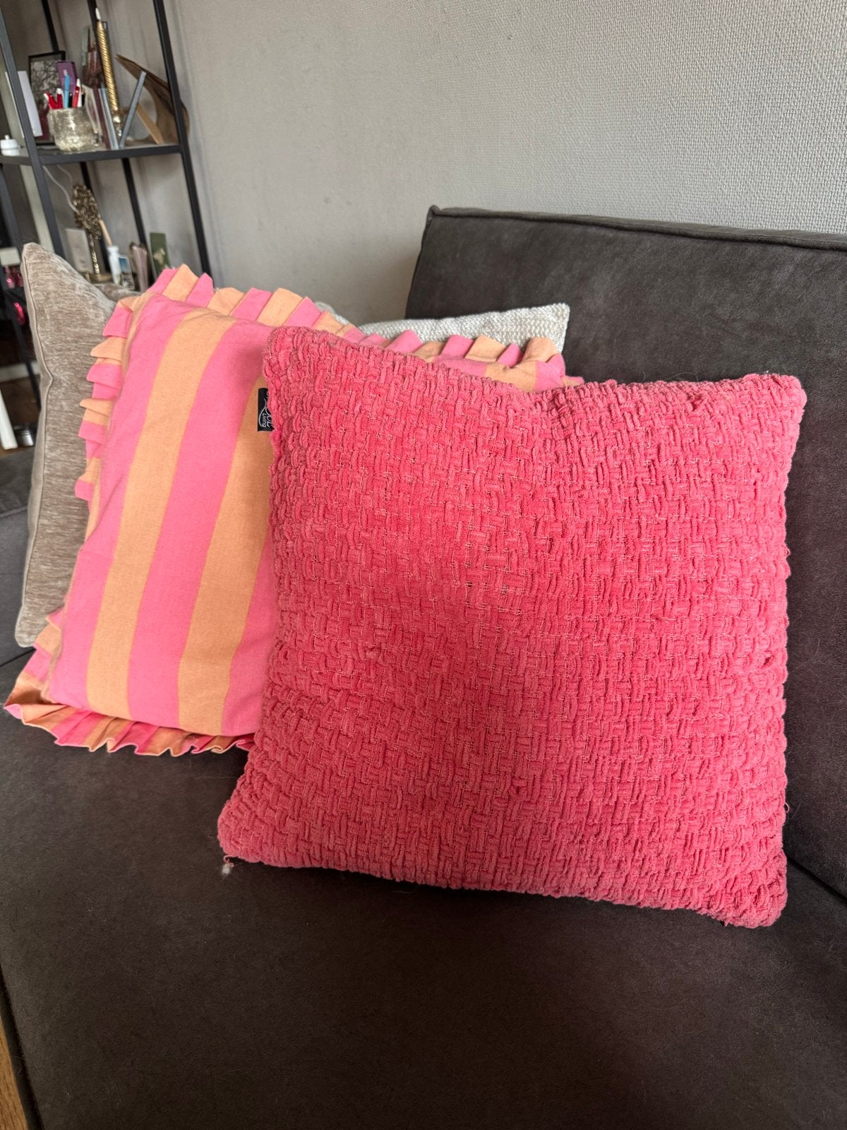 Unique Living Karli sierkussen roze 45x45, Gebruikt, Vierkant, Ophalen of Verzenden, Sierkussen