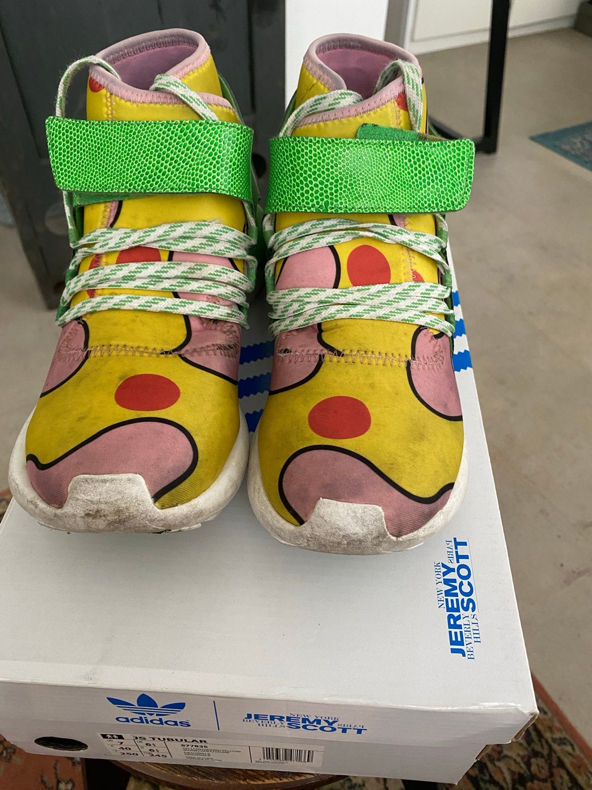 Adidas Jeremy Scott Tubular sneakers - Maat 40, Ophalen of Verzenden, Gedragen, Overige kleuren, Sneakers of Gympen