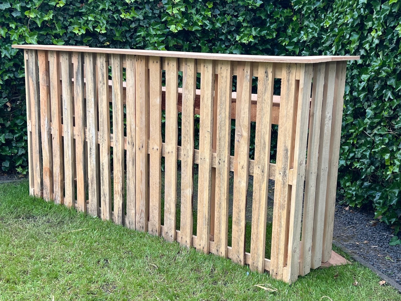 Bar van pallets, Ophalen, Zo goed als nieuw