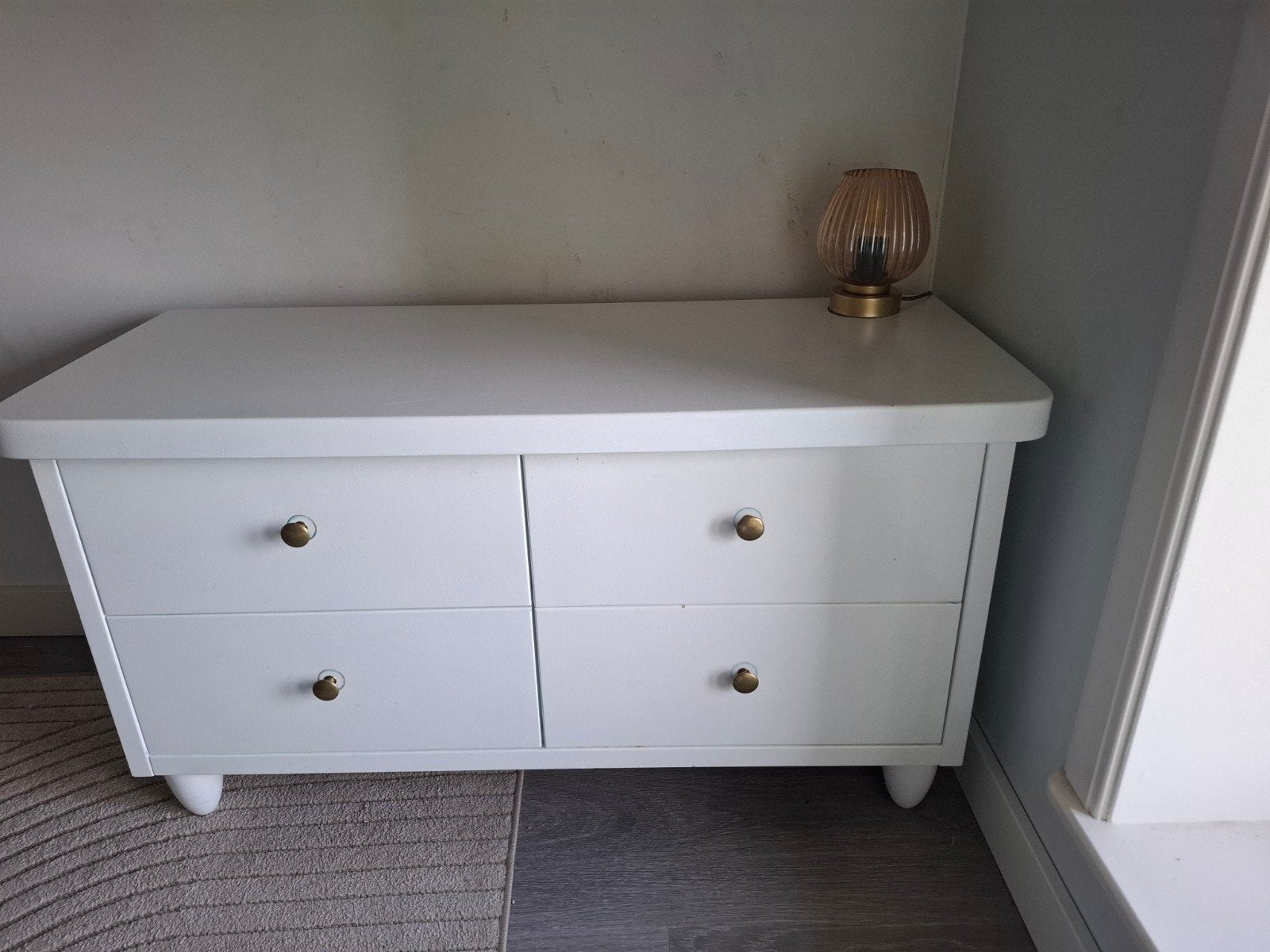 Massief houten kast met 4 lades - 107x44x56 cm, Huis en Inrichting, Kasten | Ladekasten, Ophalen, Gebruikt, 100 tot 150 cm, 3 of 4 laden