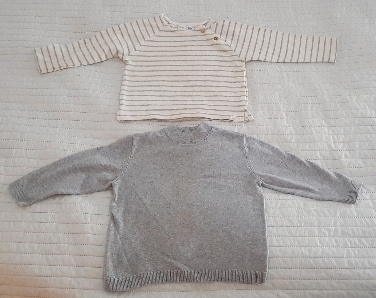 2 x Zara trui grijs baby kleding maat 86 longsleeve truien, Zo goed als nieuw, Zara, Jongetje, Truitje of Vestje