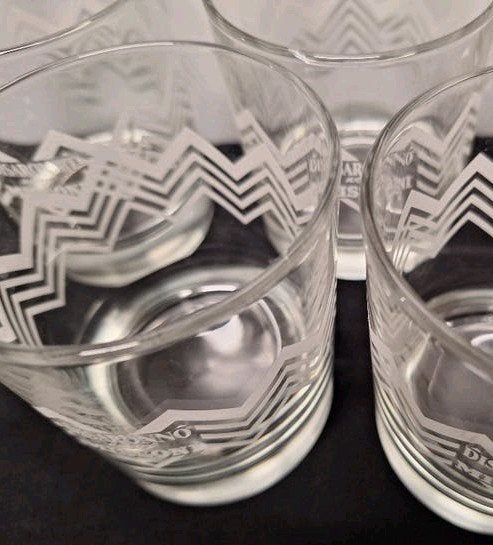 DISARONNO wears MISSONI glazen, 4 stuks, Verzamelen, Ophalen of Verzenden, Zo goed als nieuw, Borrel- of Shotglas