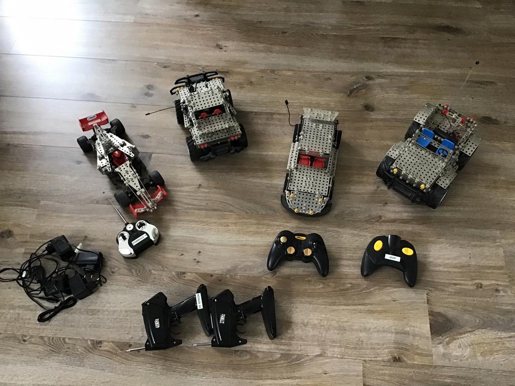 Meccano bestuurbare auto’s ., Ophalen, Gebruikt, Overige schalen