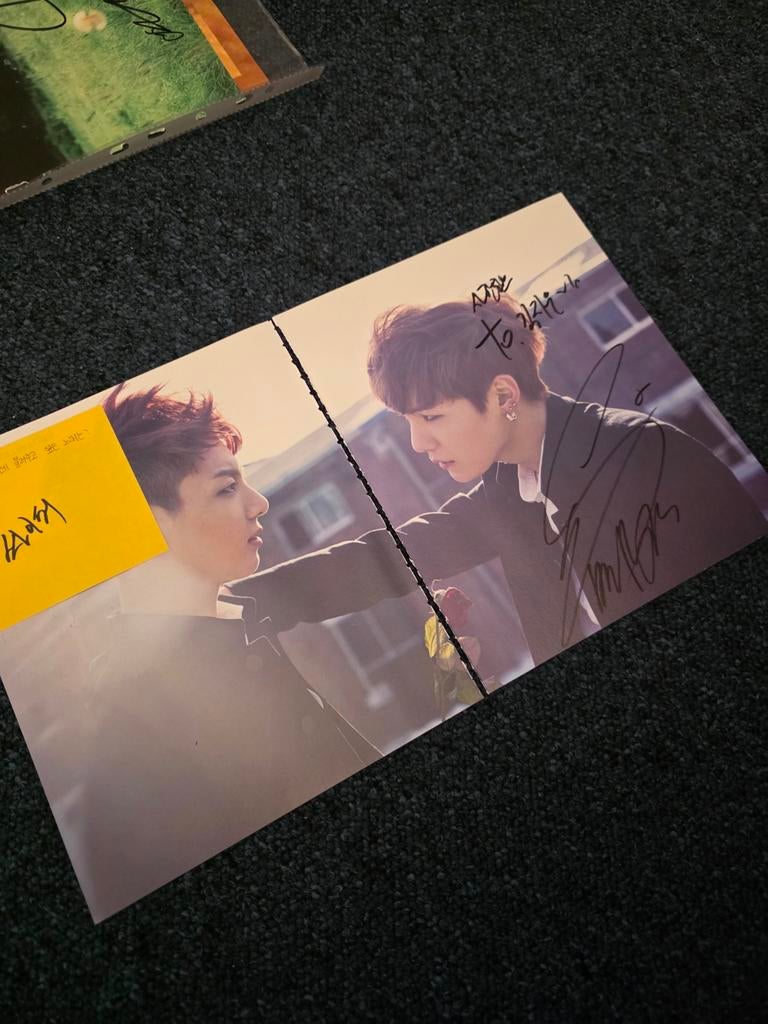 Bts Suga signed page, Ophalen of Verzenden