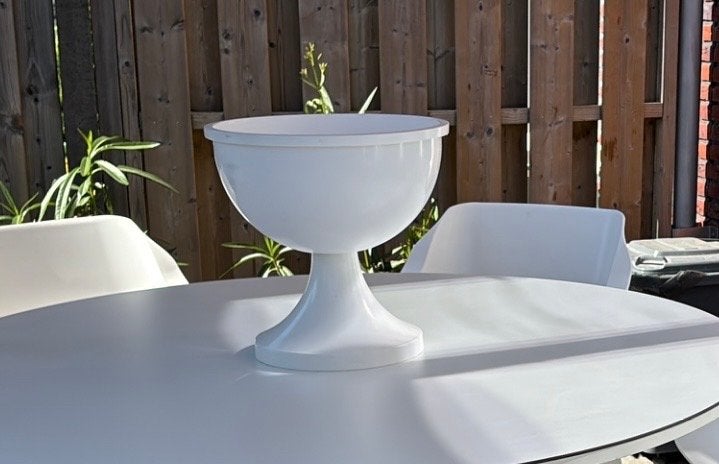 Grote witte elho bloempot voor binnen of buiten, Kunststof, Gebruikt, Minder dan 60 cm, Rond