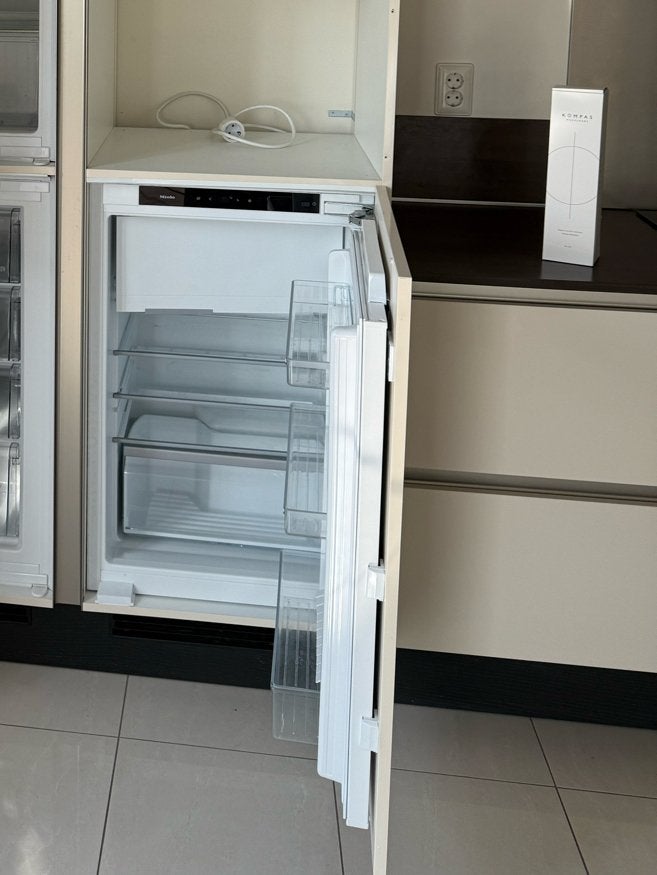 Siemens Tafel Inbouw Koelkast met Vriesgedeelte, Gebruikt, 100 tot 150 liter, 45 tot 60 cm, Met vriesvak