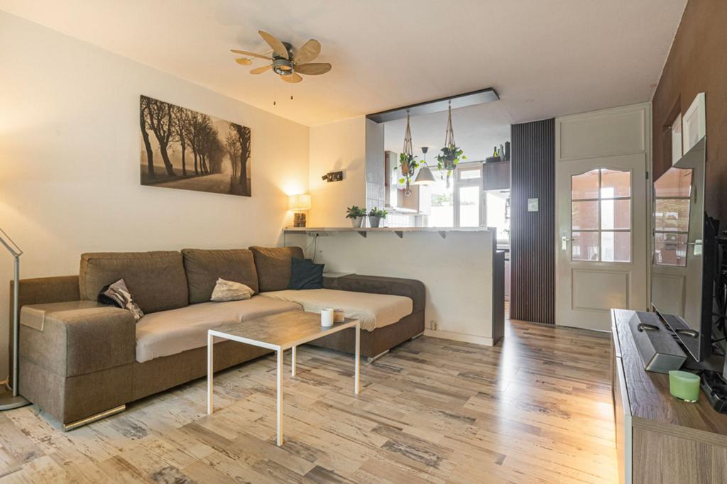 Salontafel ikea, Gebruikt, 100 tot 150 cm, Minder dan 50 cm, Rechthoekig