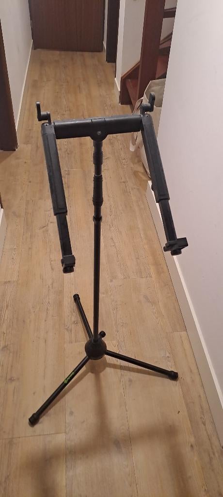 Ultimate HYM-100 QR, Muziek en Instrumenten, Standaards, Ophalen, Zo goed als nieuw, Muziekstandaard, Overige instrumenten