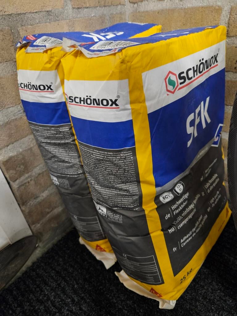 2x Schönox SFK Flexibele Tegellijm - 25 kg zakken, Ophalen, Nieuw, Overige materialen