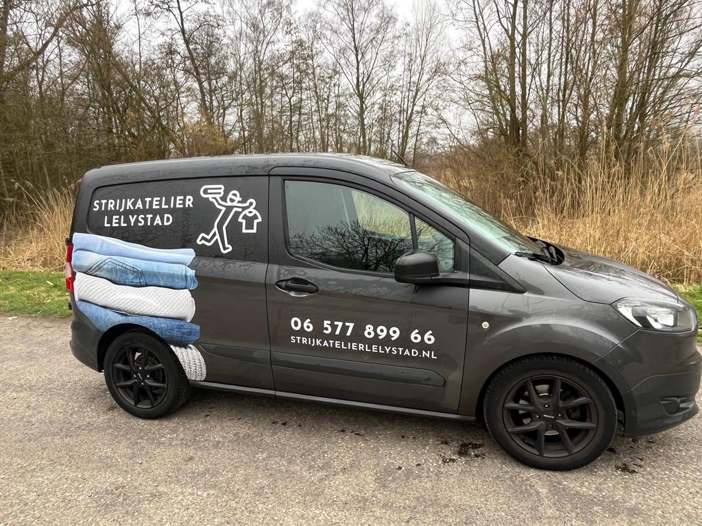 Ford Transit Courier 1.5 Tdci 55KW 2015, Auto's, Euro 5, 74 pk, 4 cilinders, Origineel Nederlands