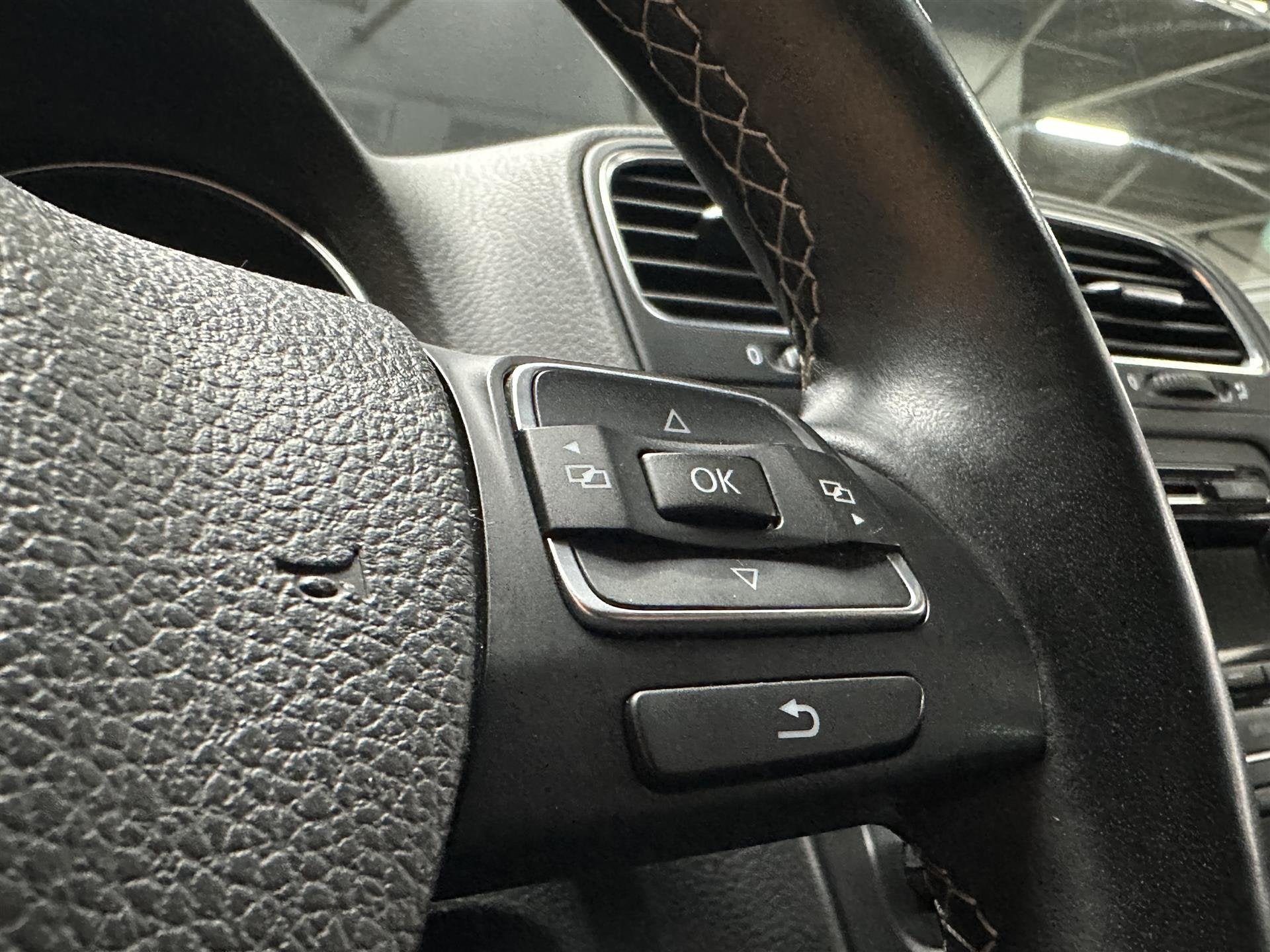 Volkswagen Golf TSI 5-Deurs Clima Airco Stuurbed. Stoelverwa, Auto's, Gebruikt, 4 cilinders, Blauw, Origineel Nederlands