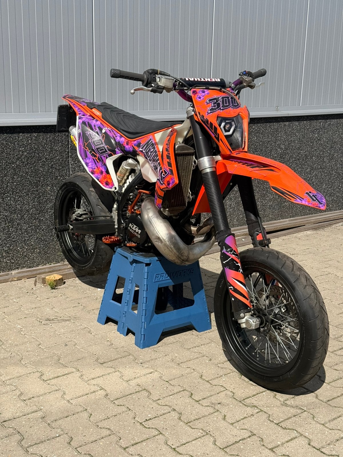 KTM 300 EXC 2-Takt Supermoto | 2005 | 2016 Look, Motoren, Sportuitlaat, Particulier, Minimaal motorrijbewijs A2, Handgeschakeld