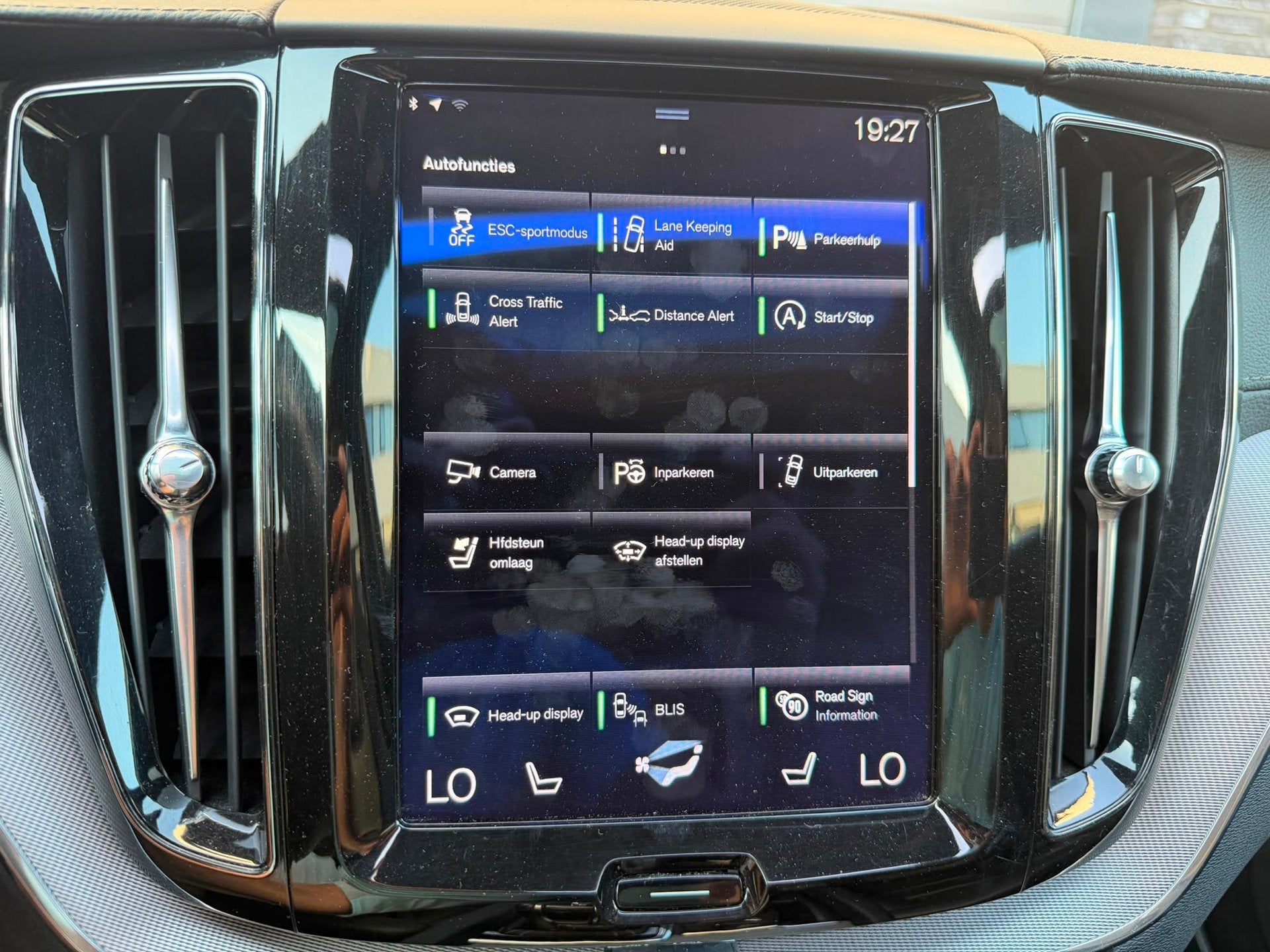Foto 16 van Volvo XC60 2.0 T6 AWD Inscription PANO/HUD/B&W/360/MEMORY/VO