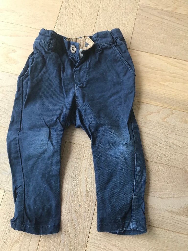 Leuk donkerblauw speelbroekje H&M mt 74 verstelbare taille, Kinderen en Baby's, Babykleding | Maat 74, Gebruikt, Broekje, H&M
