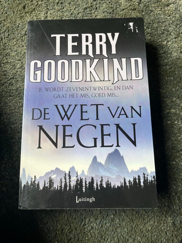 De Wet van Negen - Terry Goodkind (Fantasy Boek), Ophalen of Verzenden, Gelezen, Nederland