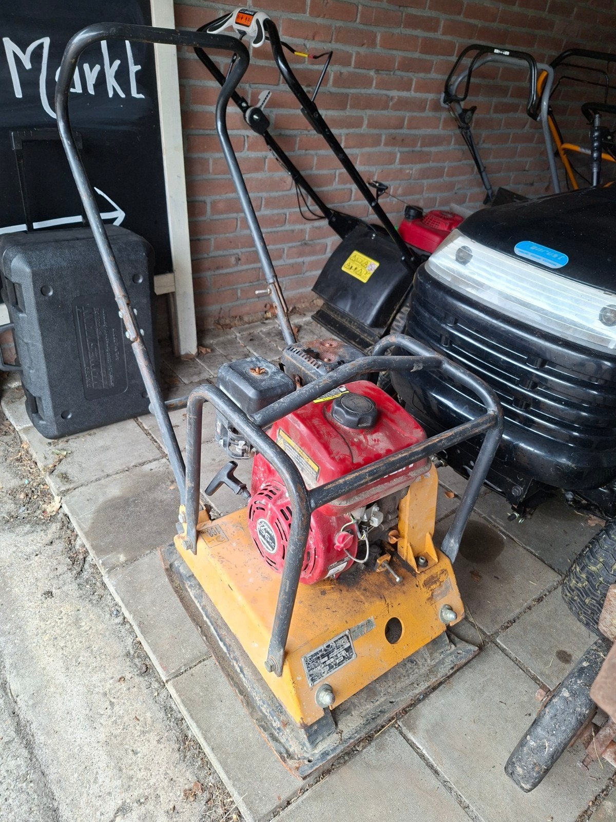 lumag 1100 pro trilplaat, Ophalen, Gebruikt, Lumag
