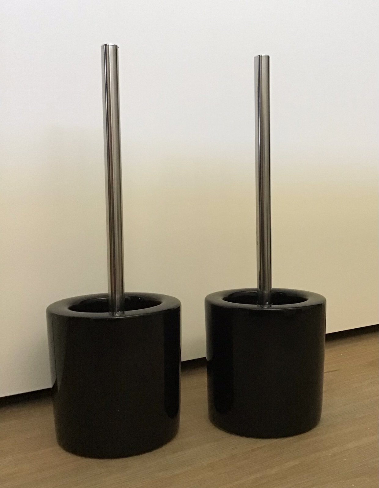 2 x zwarte toiletborstel (keramiek pot), Ophalen of Verzenden, Zo goed als nieuw, Zwart, Toilet-accessoire