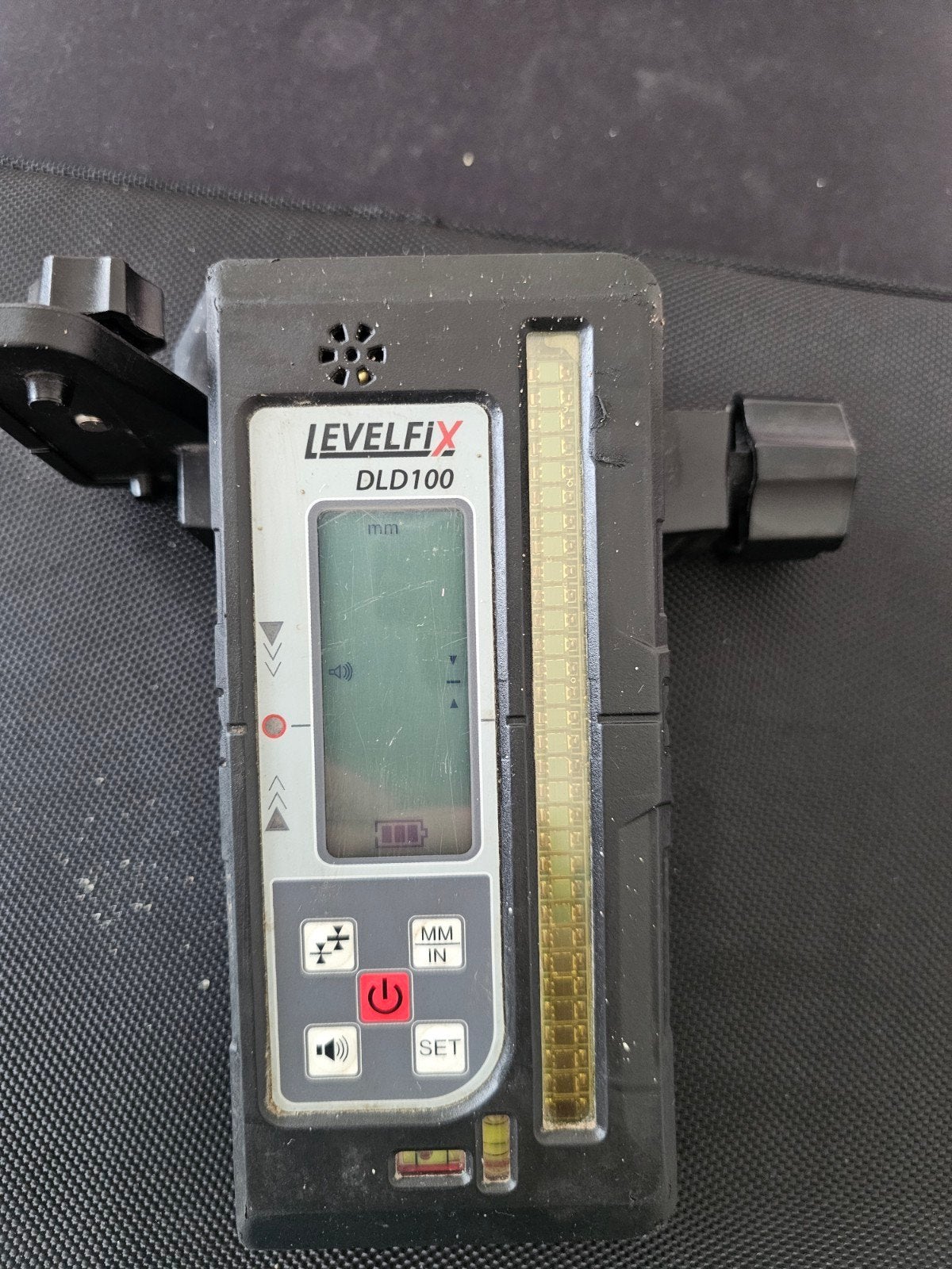 Levelfix DLD100 digitale laser ontvanger met baakklem, Ophalen of Verzenden, Zo goed als nieuw