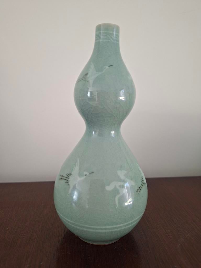 Antieke Koreaanse Celadon Vaas met Kraanvogels, Antiek en Kunst, Antiek | Vazen, Ophalen of Verzenden