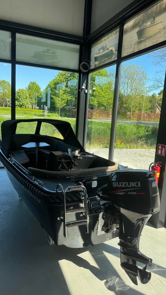 Windthorts 500 - Suzuki 60pk, Watersport en Boten, Sloepen, Info@admiraal-watersport.nl, Westrak 15, Ophalen of Verzenden, Zo goed als nieuw