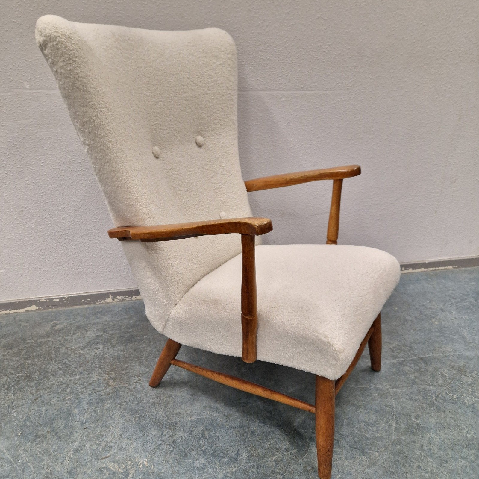 vintage fauteuil Nieuw bekeed stoel lees stoel, Hout, Fauteuil, Minder dan 75 cm, Ophalen of Verzenden