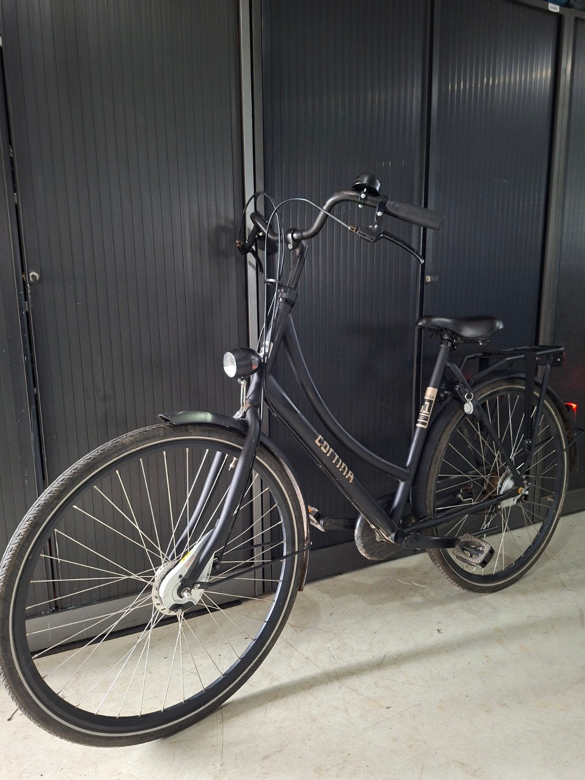 Cortina Damesfiets 28 inch met 3 versnellingen, Gebruikt, Versnellingen, Schijfrem, Ophalen