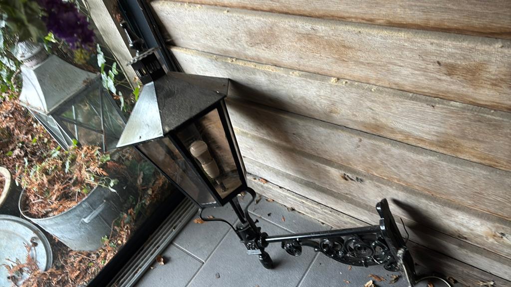 Gietijzere lamp, Huis en Inrichting, Ophalen of Verzenden, Zo goed als nieuw, 75 cm of meer