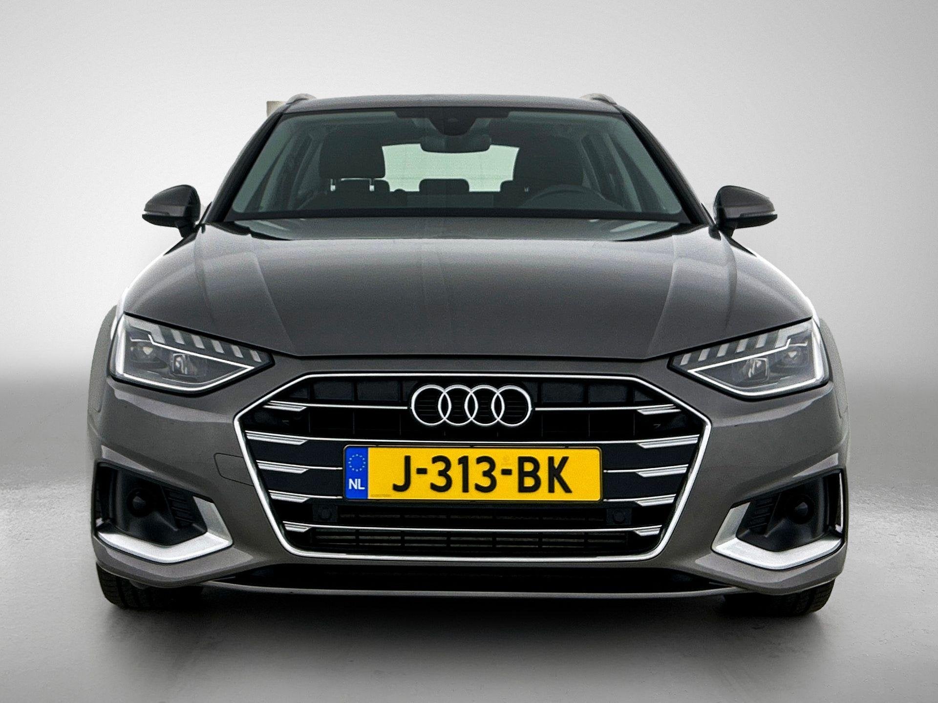 Audi A4 Avant 35 TFSI Launch edition Business 150 PK | Autom, Auto's, 12 maanden, Stof, Gebruikt, 4 cilinders
