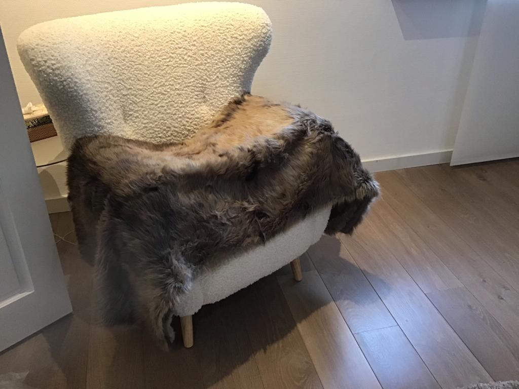 Mooie nep bont plait, Huis en Inrichting, Woonaccessoires | Plaids en Woondekens, Ophalen of Verzenden, Nieuw